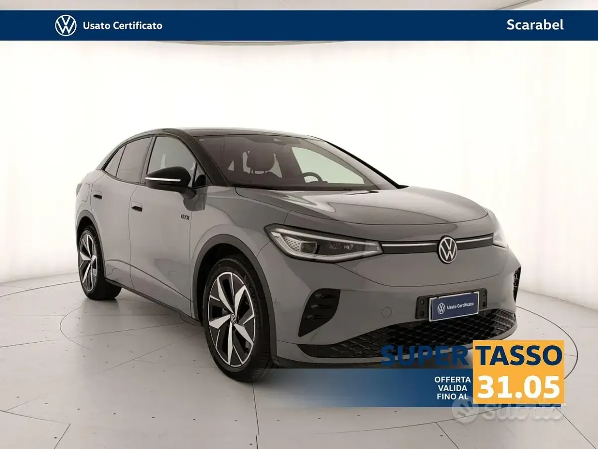 Usata VW ID.5 GTX 77 kW (105 CV) 2023 Moonstone grey nero SUV