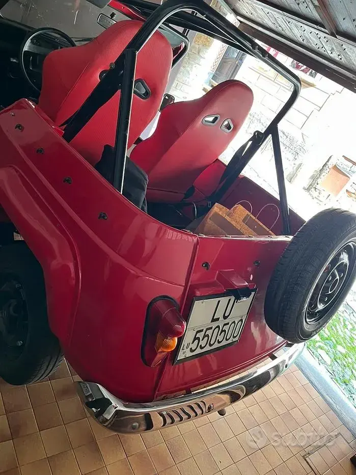 Usata Renault R4 33 CV (24 kW) 1992 Rosso Utilitaria