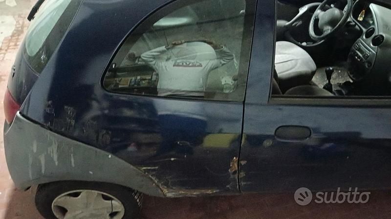 Usata Ford Ka 60 CV (44 kW) 2000 Utilitaria