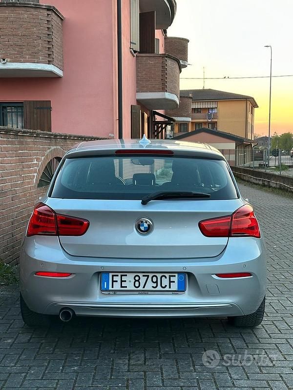 Usata BMW 116 116 CV (85 kW) 2016 Grigio Utilitaria