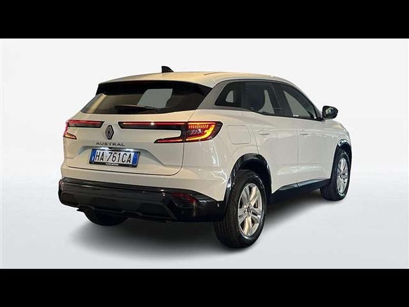 Usata Renault Austral Evolution 131 CV (96 kW) 2025 Bianco SUV