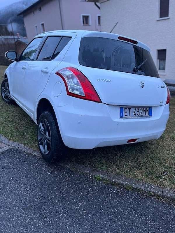 Usata Suzuki Swift 136 CV (100 kW) 2013 Bianco Utilitaria