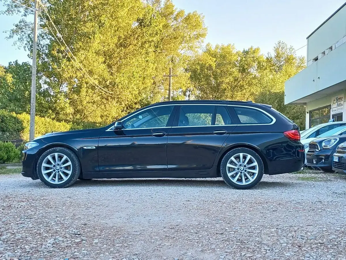 Usata BMW 520 M Sport 184 CV (135 kW) 2013 Nero Station wagon