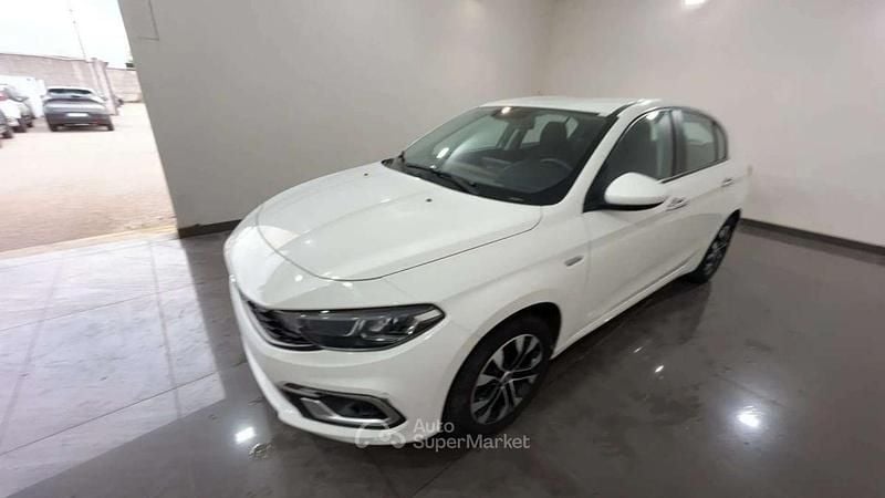 Usata Fiat Tipo City Life 102 CV (75 kW) 2022 Bianco Utilitaria