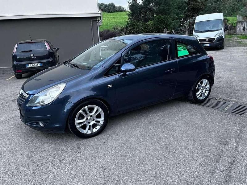 Usata Opel Corsa Sport 90 CV (66 kW) 2008 Utilitaria