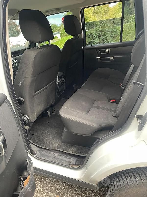 Usata Land Rover Discovery 4 245 CV (180 kW) 2011 Bianco SUV