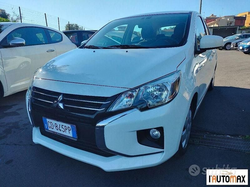 Usata Mitsubishi Space Star Invite 80 CV (58 kW) 2021 Bianco Berlina