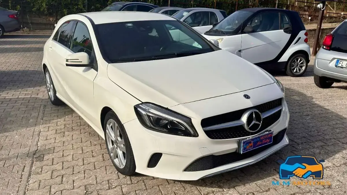 Usata Mercedes A220 177 CV (130 kW) 2018 Bianco Berlina
