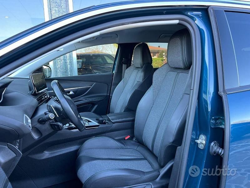 Usata Peugeot 3008 Allure 225 CV (165 kW) 2022 Blu SUV