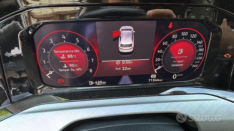 Usata VW Golf VIII 2022 Grigio Berlina