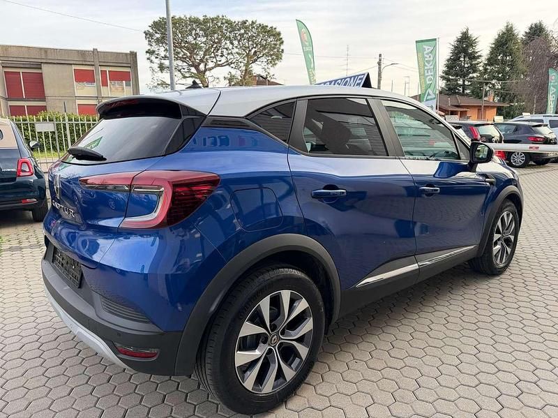 Usata Renault Captur Business 101 CV (74 kW) 2020 Blu/azzurro SUV