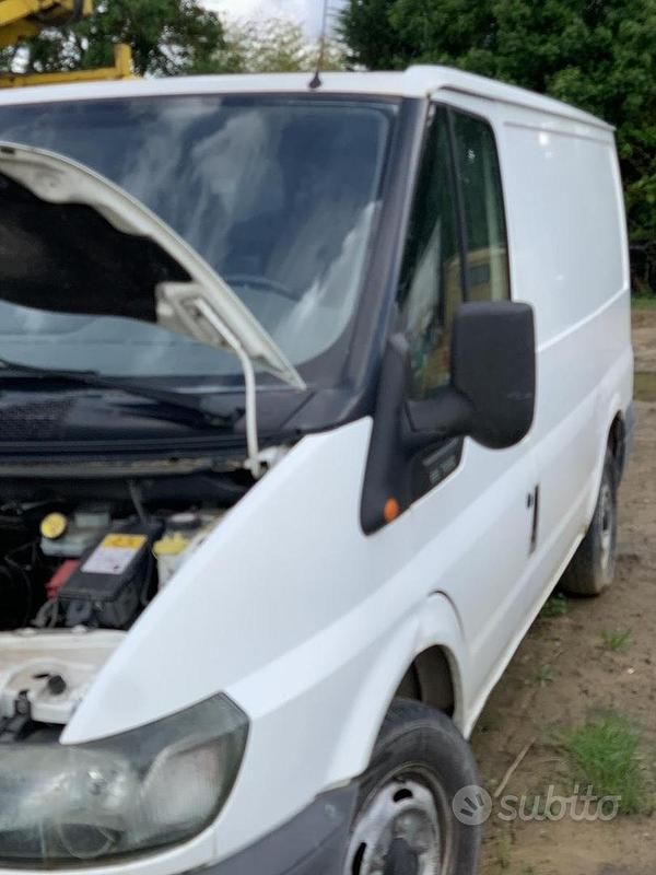 Usata Ford Transit 75 CV (55 kW) 2002 Bianco Berlina