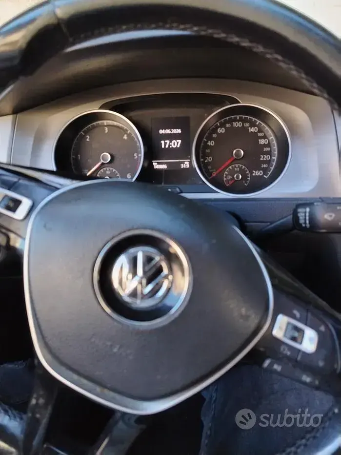 Usata VW Golf VII 110 CV (80 kW) 2017 Grigio Berlina
