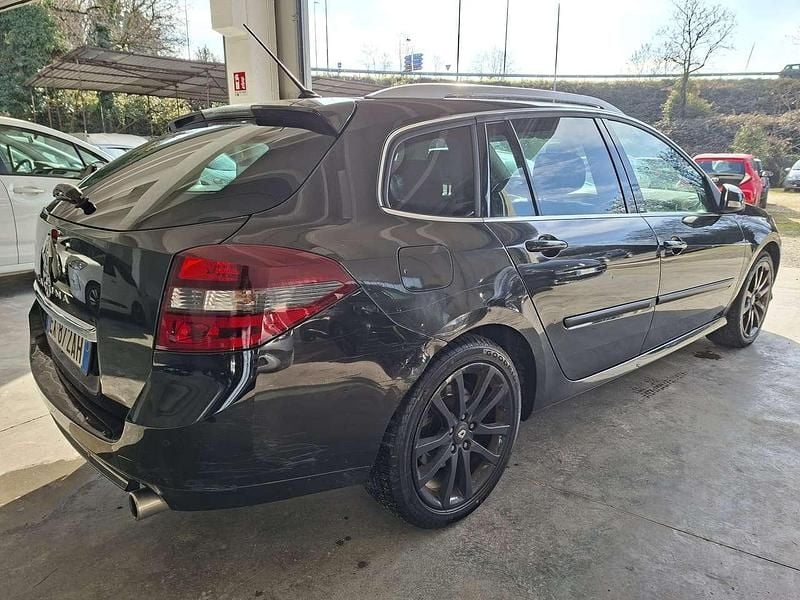Usata Renault Laguna III 175 CV (128 kW) 2014 Nero Station wagon