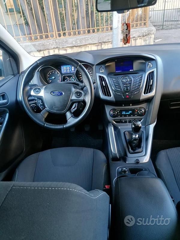 Usata Ford Focus 150 CV (110 kW) 2011 Station wagon