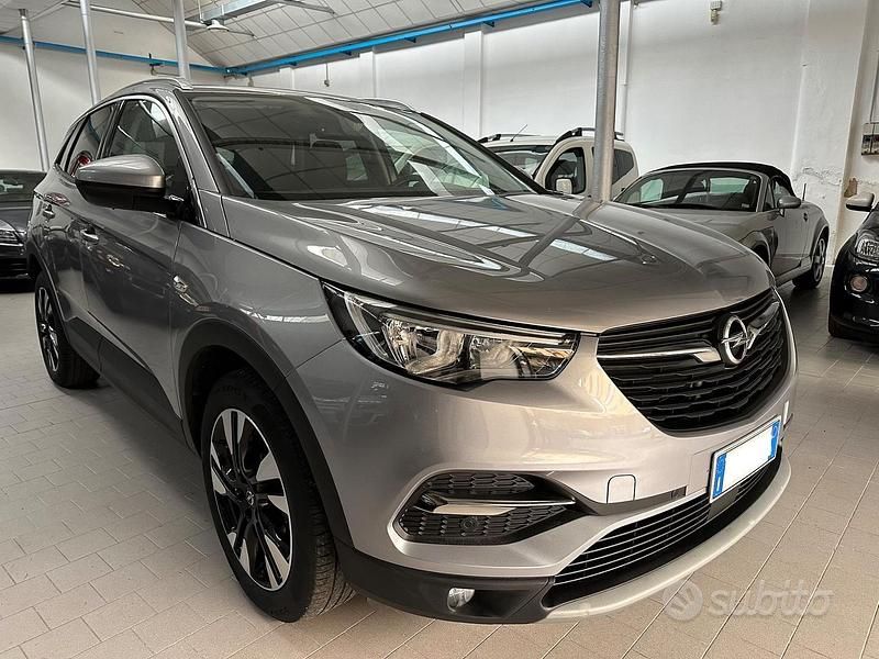 Usata Opel Grandland X Ultimate 130 CV (95 kW) 2019 Grigio SUV