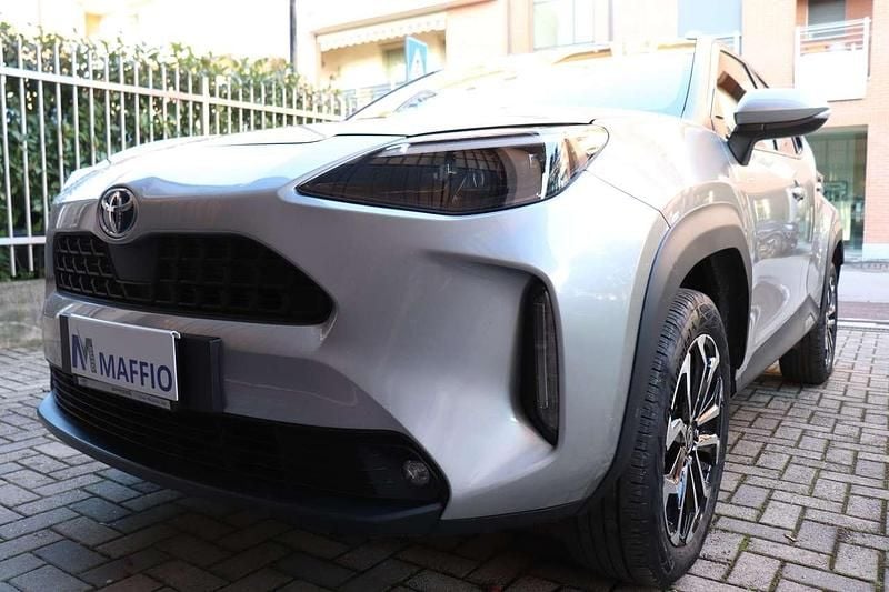 Usata Toyota Yaris Cross Trend 116 CV (85 kW) 2022 Nero SUV