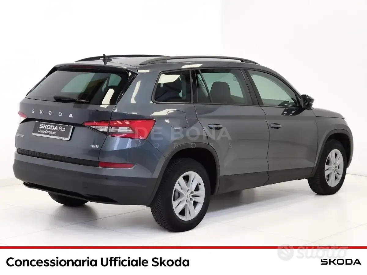 Begagnad Skoda Kodiaq Executive 150 HK (110 kW) 2021 Grå SUV