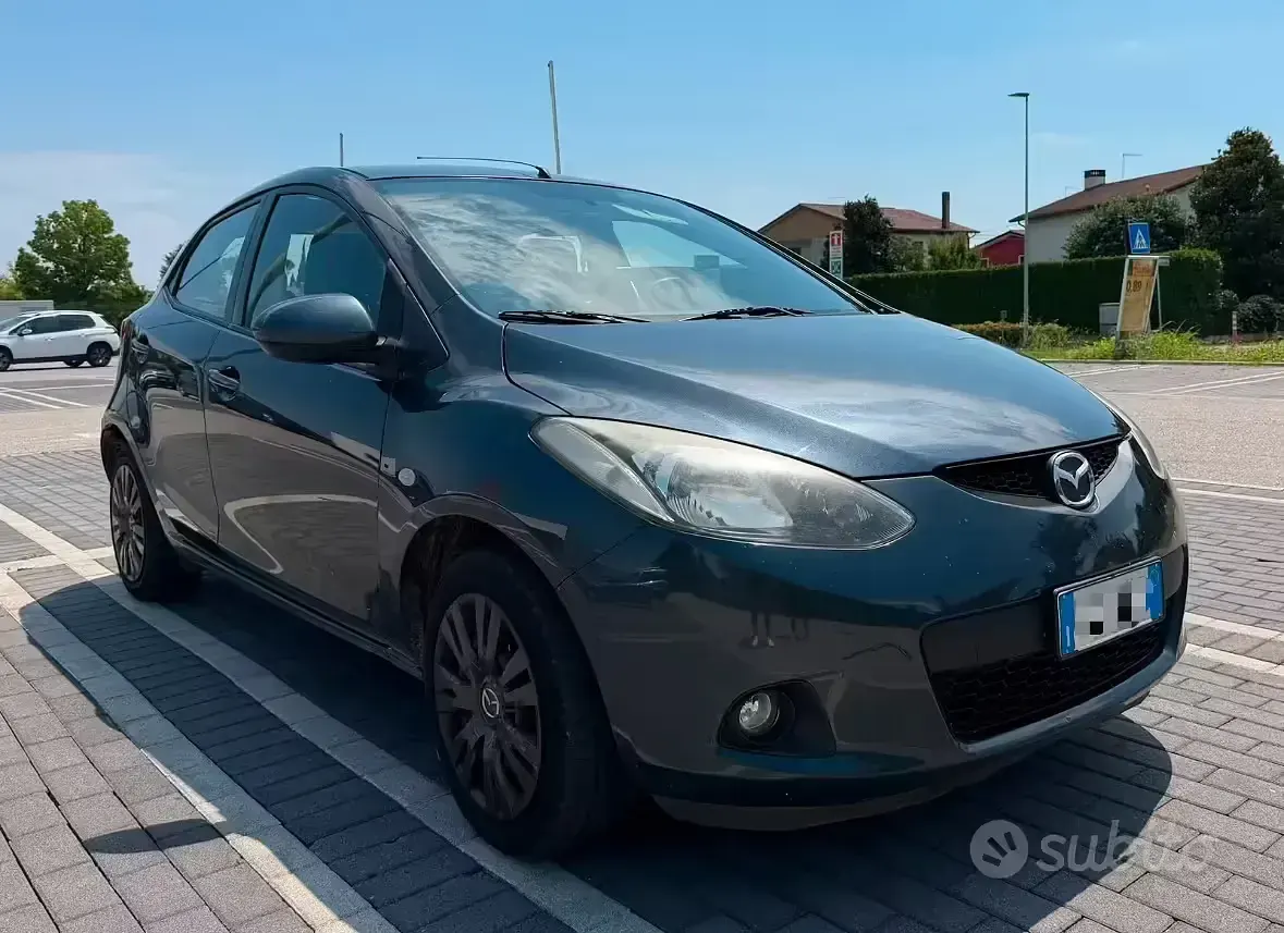 Usata Mazda 2 68 CV (50 kW) 2009 Utilitaria