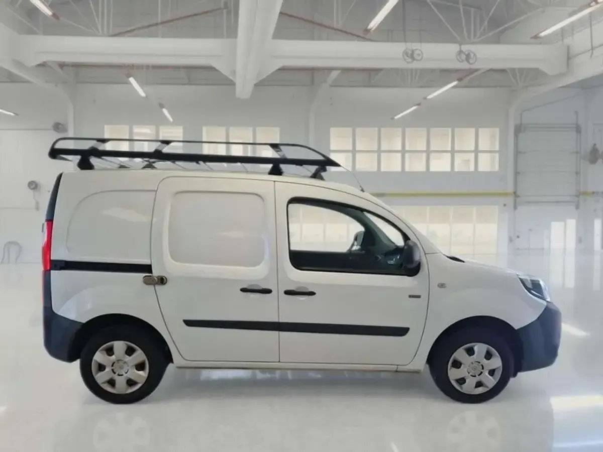 Usata Renault Kangoo 44 kW (60 CV) 2021 Bianco Monovolume