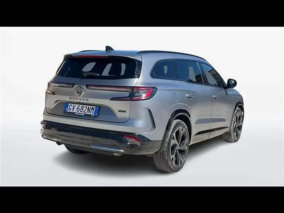 Usado Renault Espace Esprit Alpine 200 CV (147 kW) 2024 Gris SUV