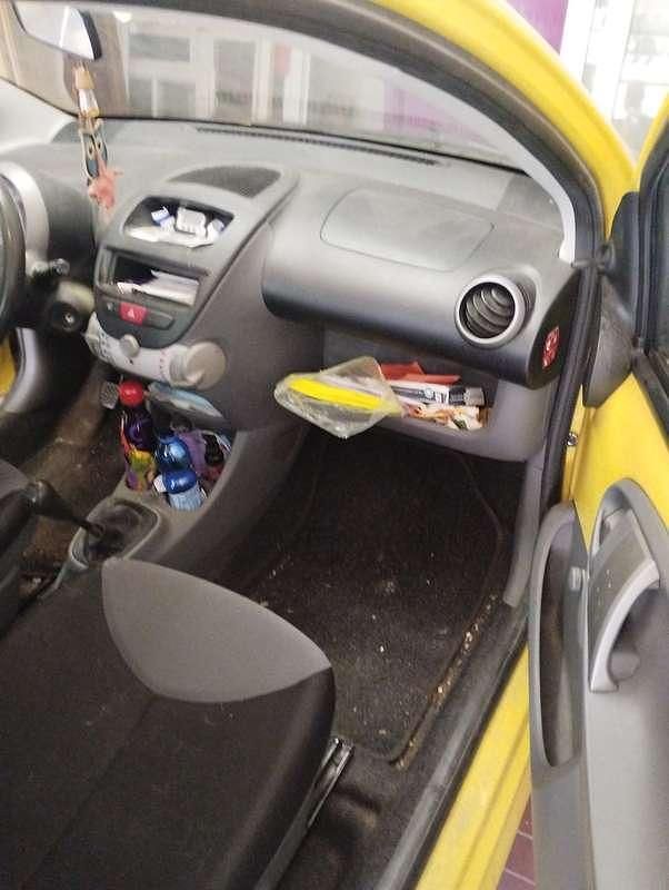 Usata Peugeot 107 Access 68 CV (50 kW) 2009 Giallo Utilitaria