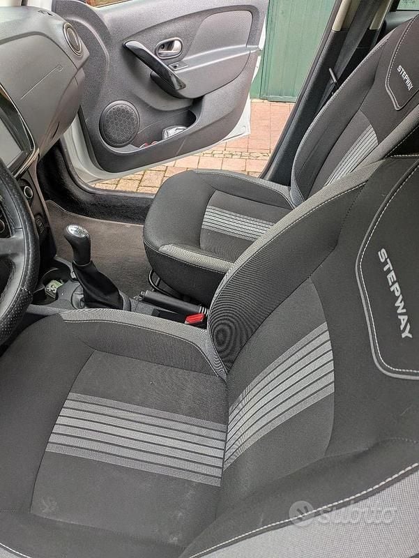 Usata Dacia Sandero Stepway 2019 Bianco SUV