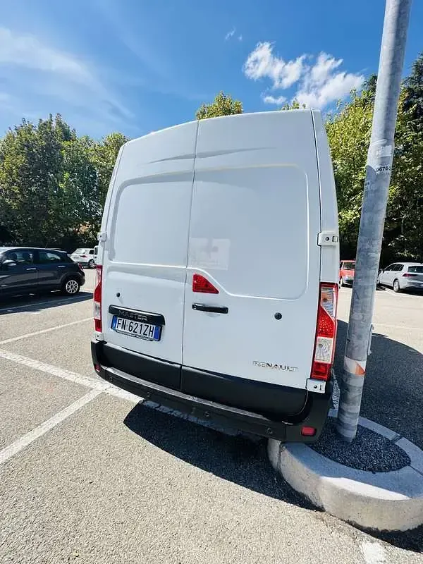 Usata Renault Master 72 CV (52 kW) 2018 Furgone
