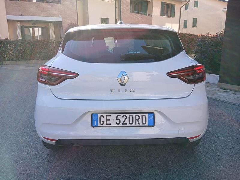 Usata Renault Clio 90 CV (66 kW) 2021 Bianco Utilitaria