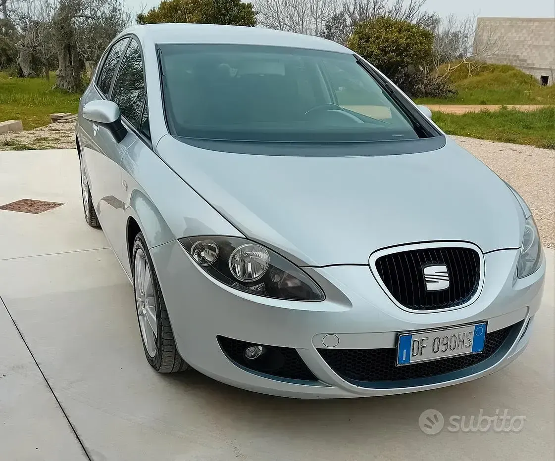 Usata Seat Leon 105 CV (77 kW) 2006 Utilitaria