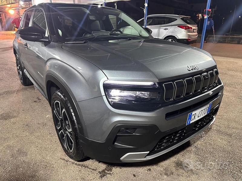 Usata Jeep Avenger Summit 101 CV (74 kW) 2023 Grigio SUV