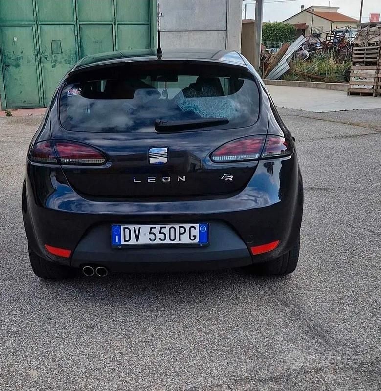 Usata Seat Leon FR 170 CV (125 kW) 2009 Nero Berlina