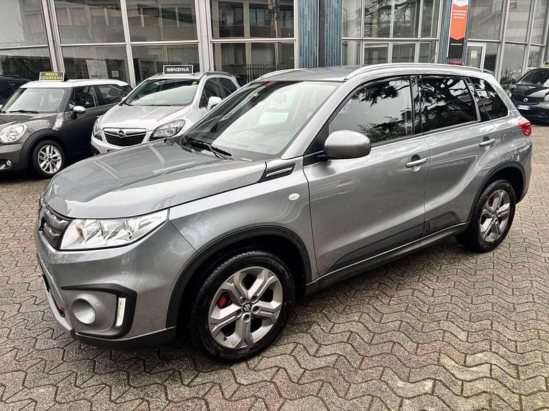 Usata Suzuki Vitara Cool 120 CV (88 kW) 2016 Grigio SUV