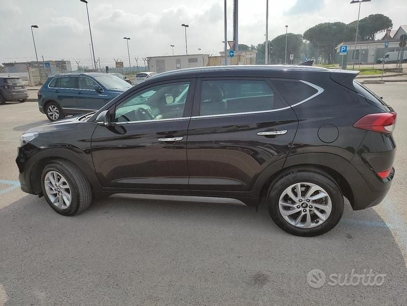 Usata Hyundai Tucson 115 CV (84 kW) 2016 Nero SUV