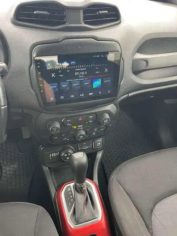 Usata Jeep Renegade Trailhawk 170 CV (125 kW) 2018 Bluazzurro SUV
