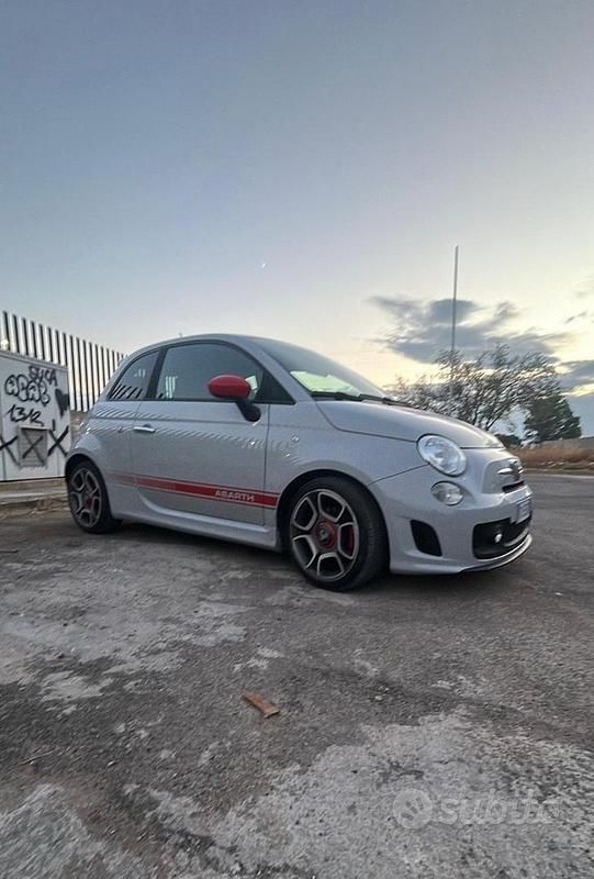 Usata Abarth 500 135 CV (99 kW) 2011 Grigio Utilitaria
