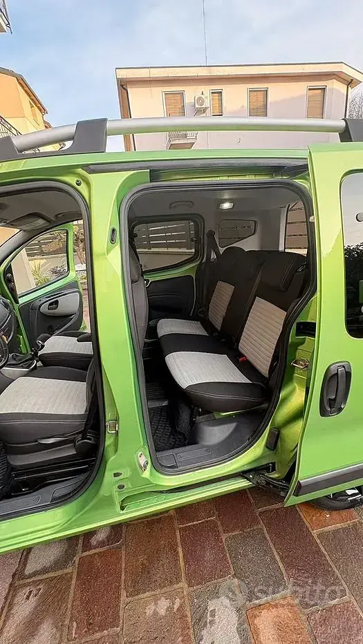Usata Fiat Qubo Trekking 77 CV (56 kW) 2010 Verde Monovolume