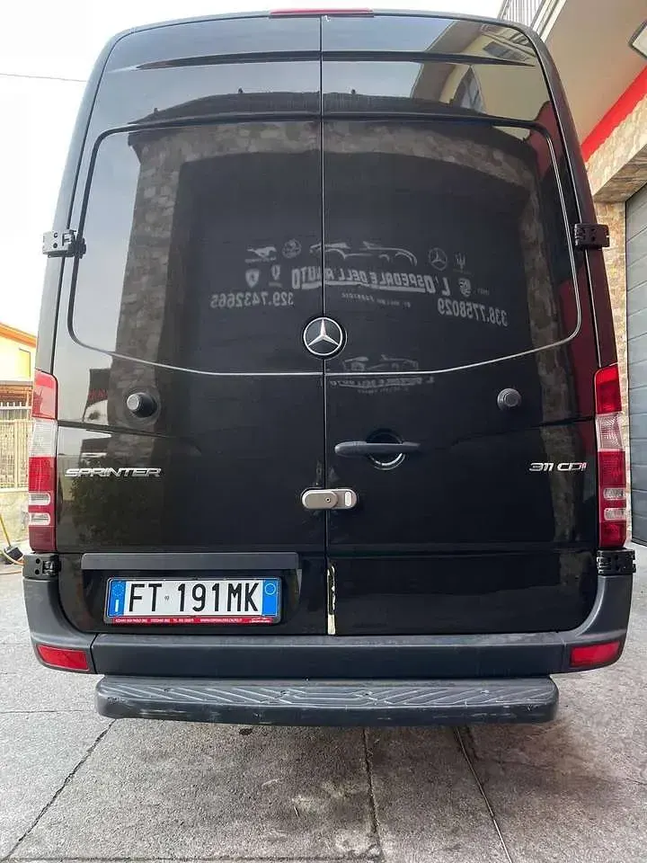 Usata Mercedes Sprinter 114 CV (83 kW) 2018 Nero Furgone