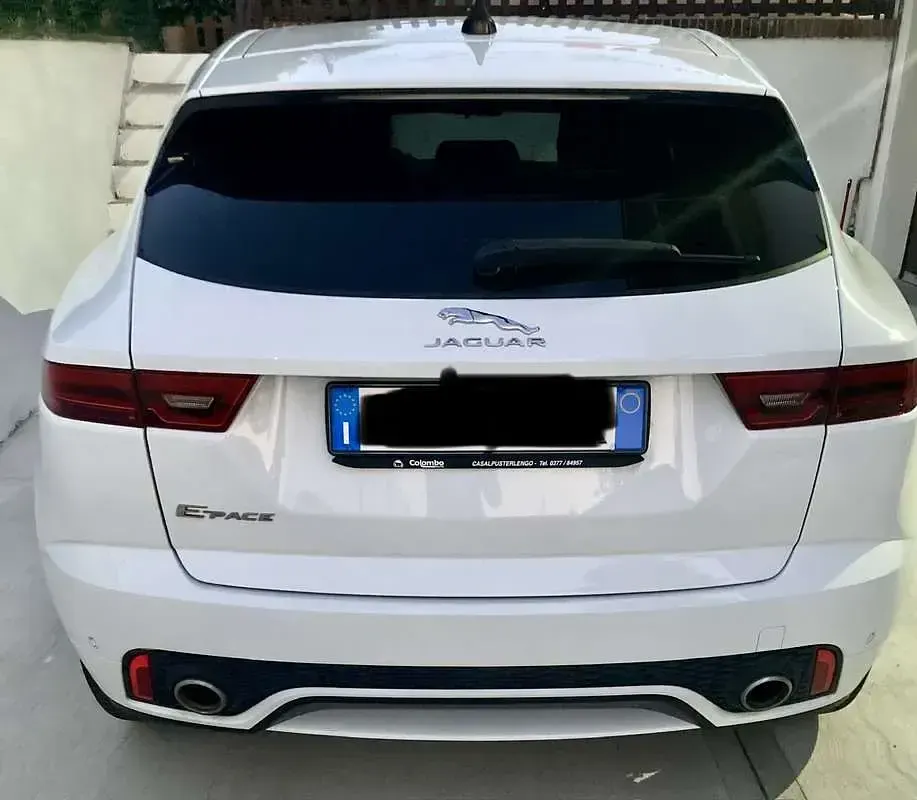 Usata Jaguar E-Pace R-Dynamic 200 CV (147 kW) 2019 Bianco SUV