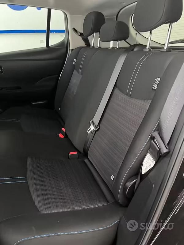 Usata Nissan Leaf N-Connecta 89 kW (122 CV) 2021 Nero Utilitaria