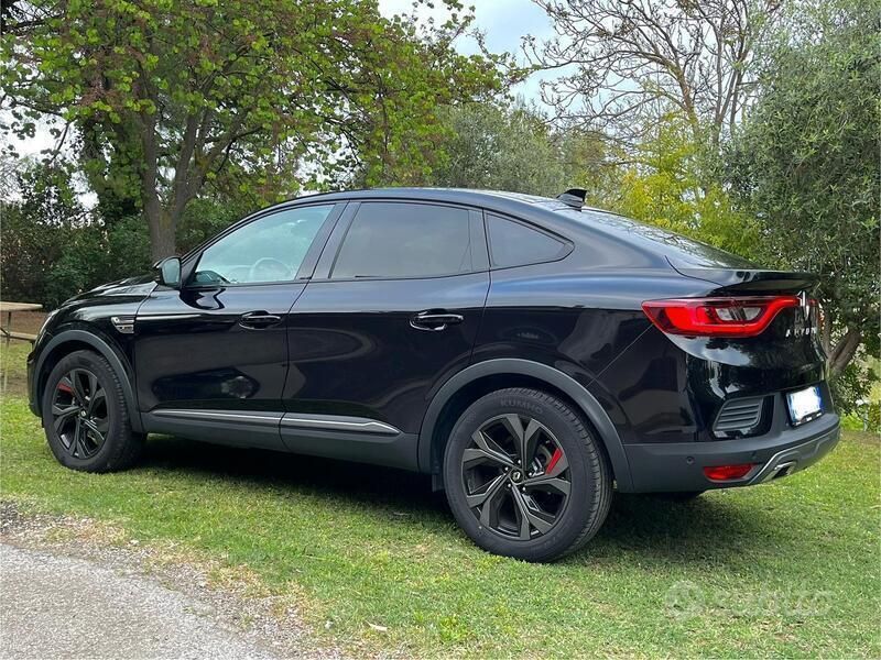 Usata Renault Arkana R.S. 140 CV (102 kW) 2023 Nero SUV