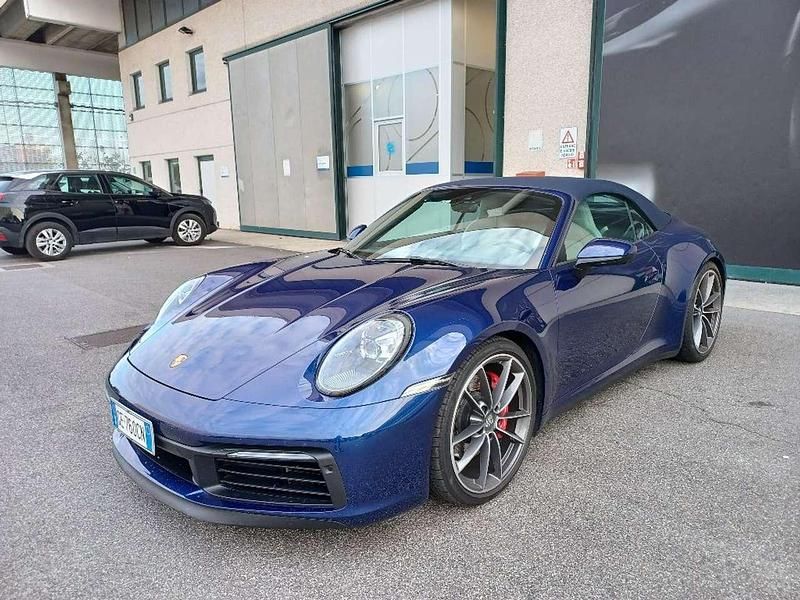 Usata Porsche 911 Carrera 4S Cabriolet 450 CV (330 kW) 2021 Blu/azzurro Cabrio