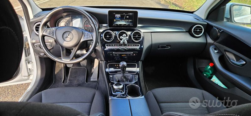 Usata Mercedes C220 Premium 125 CV (91 kW) 2016 Grigio Berlina
