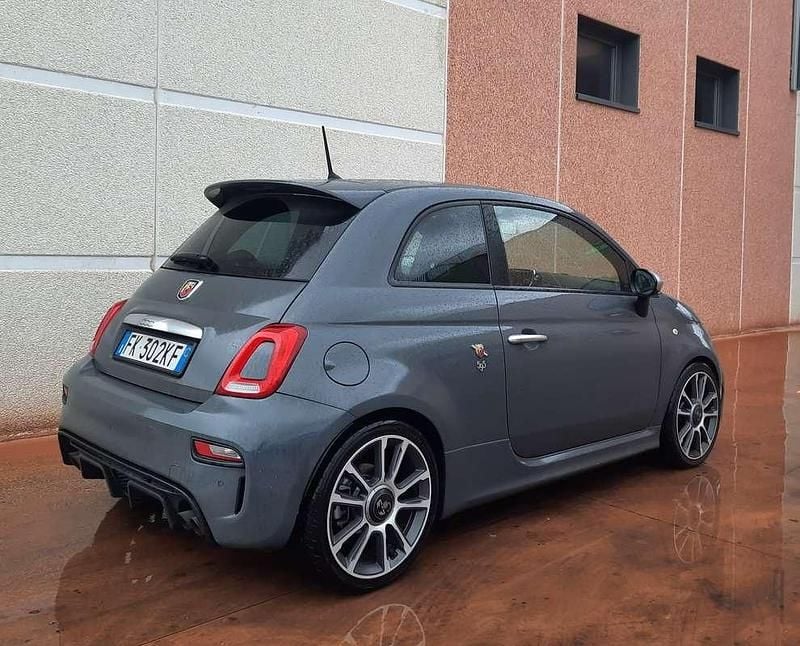 Usata Abarth 595 145 CV (106 kW) 2017 Grigio Utilitaria