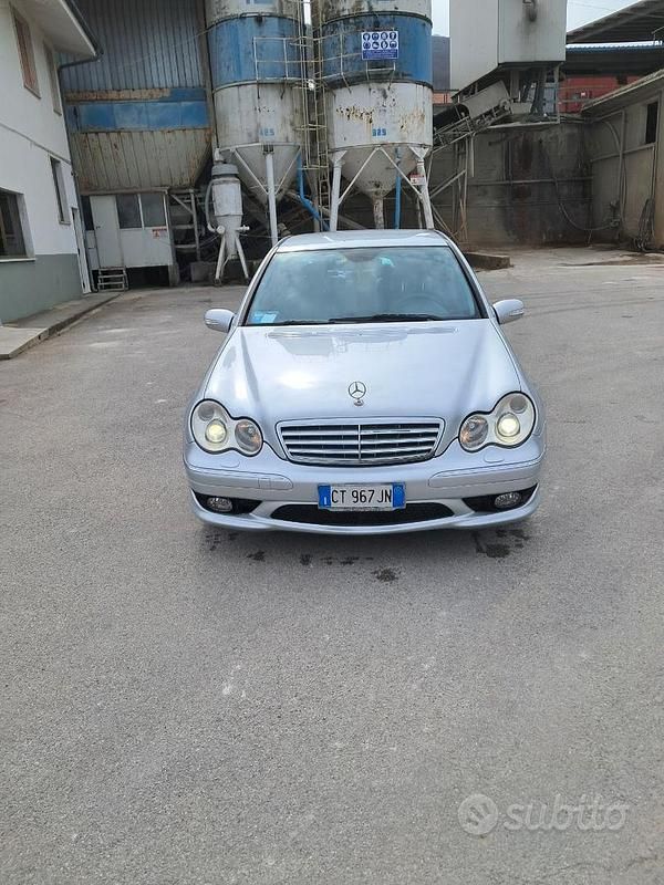 Usata Mercedes C220 Sport Edition 2005 Grigio Berlina