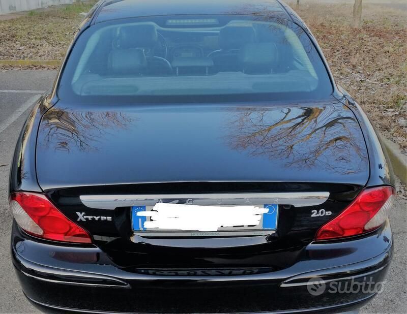 Usata Jaguar X-type Classic 131 CV (96 kW) 2003 Nero Berlina