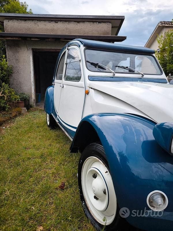 Usata Citroën 2CV 1970 Bianco Berlina