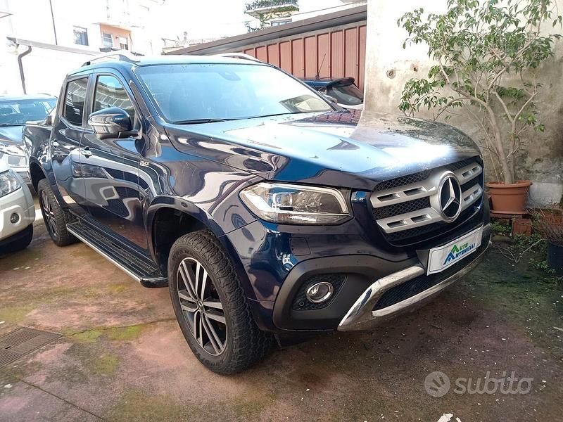 Usata Mercedes X250 190 CV (139 kW) 2020 Blu Pick-up