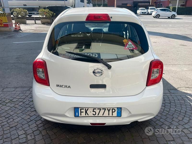 Usata Nissan Micra Comfort 80 CV (58 kW) 2017 Bianco Utilitaria