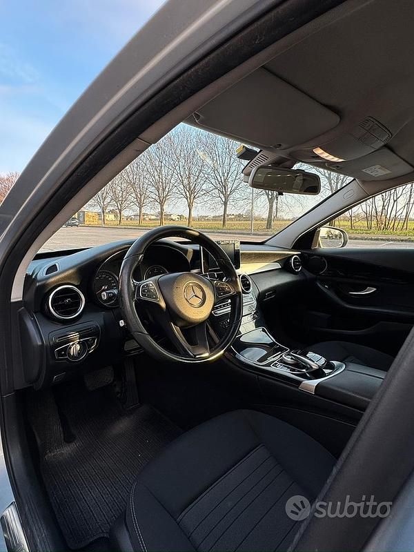 Usata Mercedes C220 2018 Grigio Station wagon